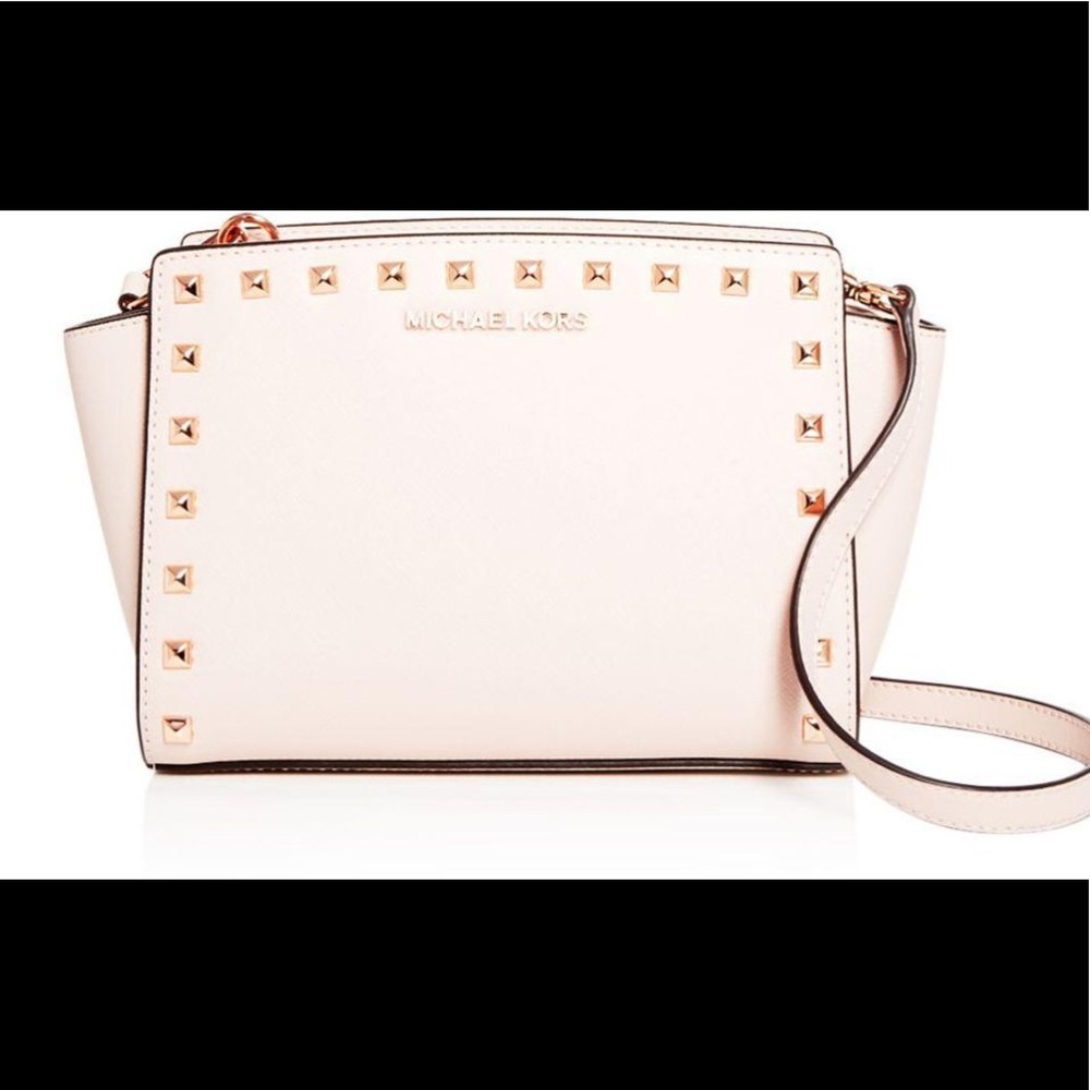 Michael kors cross body